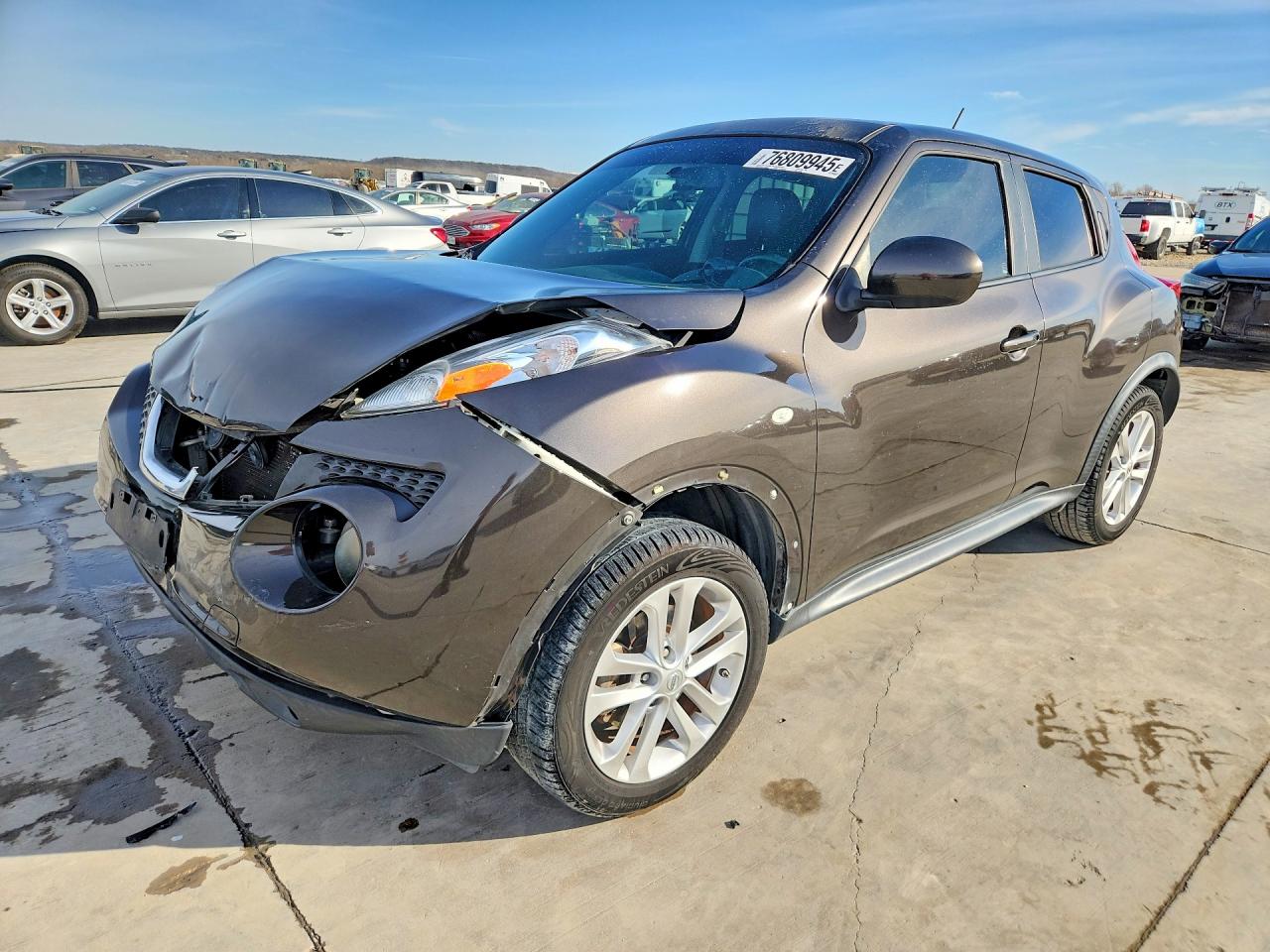 NISSAN JUKE 2012