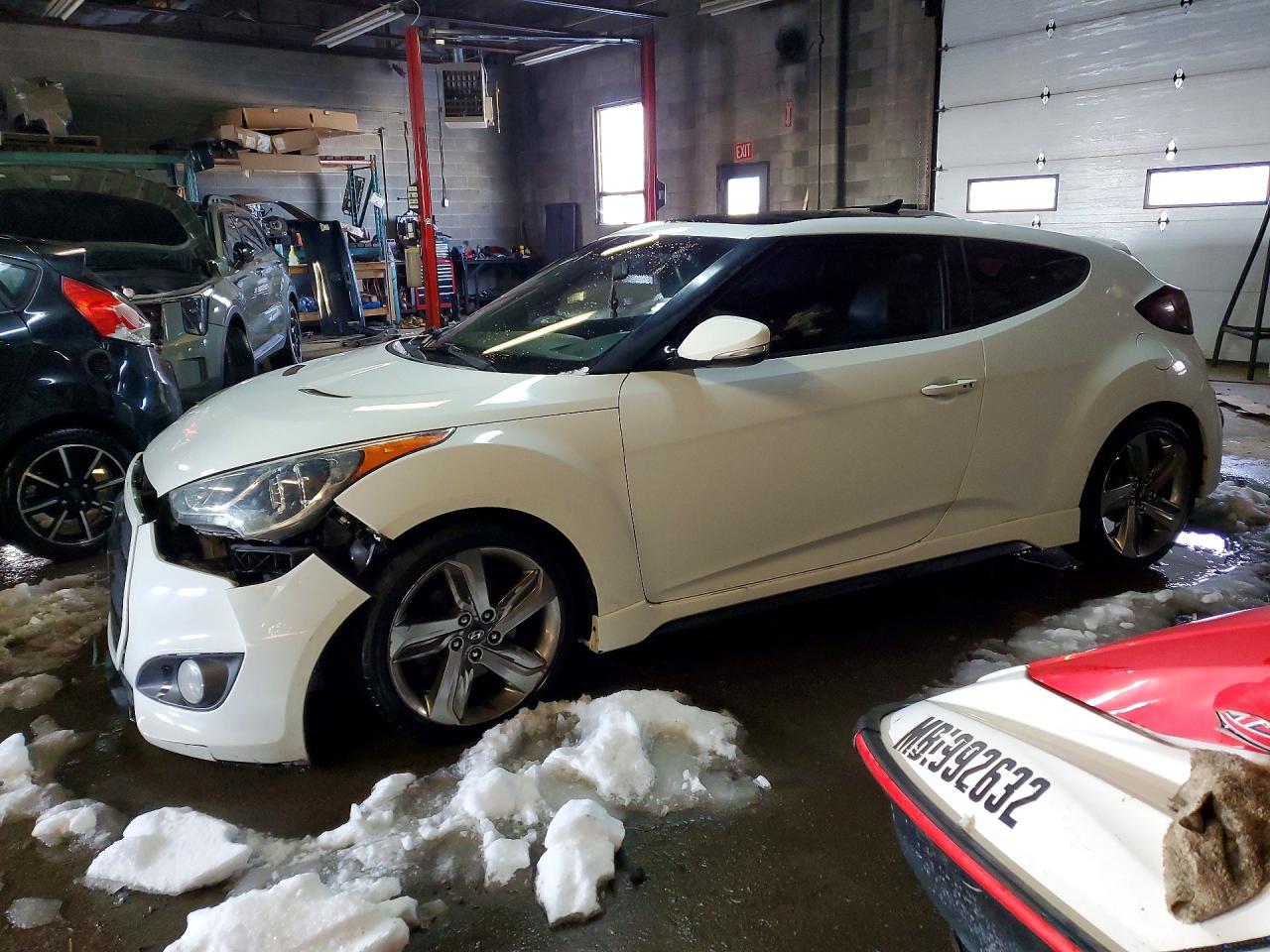 HYUNDAI VELOSTER 2013