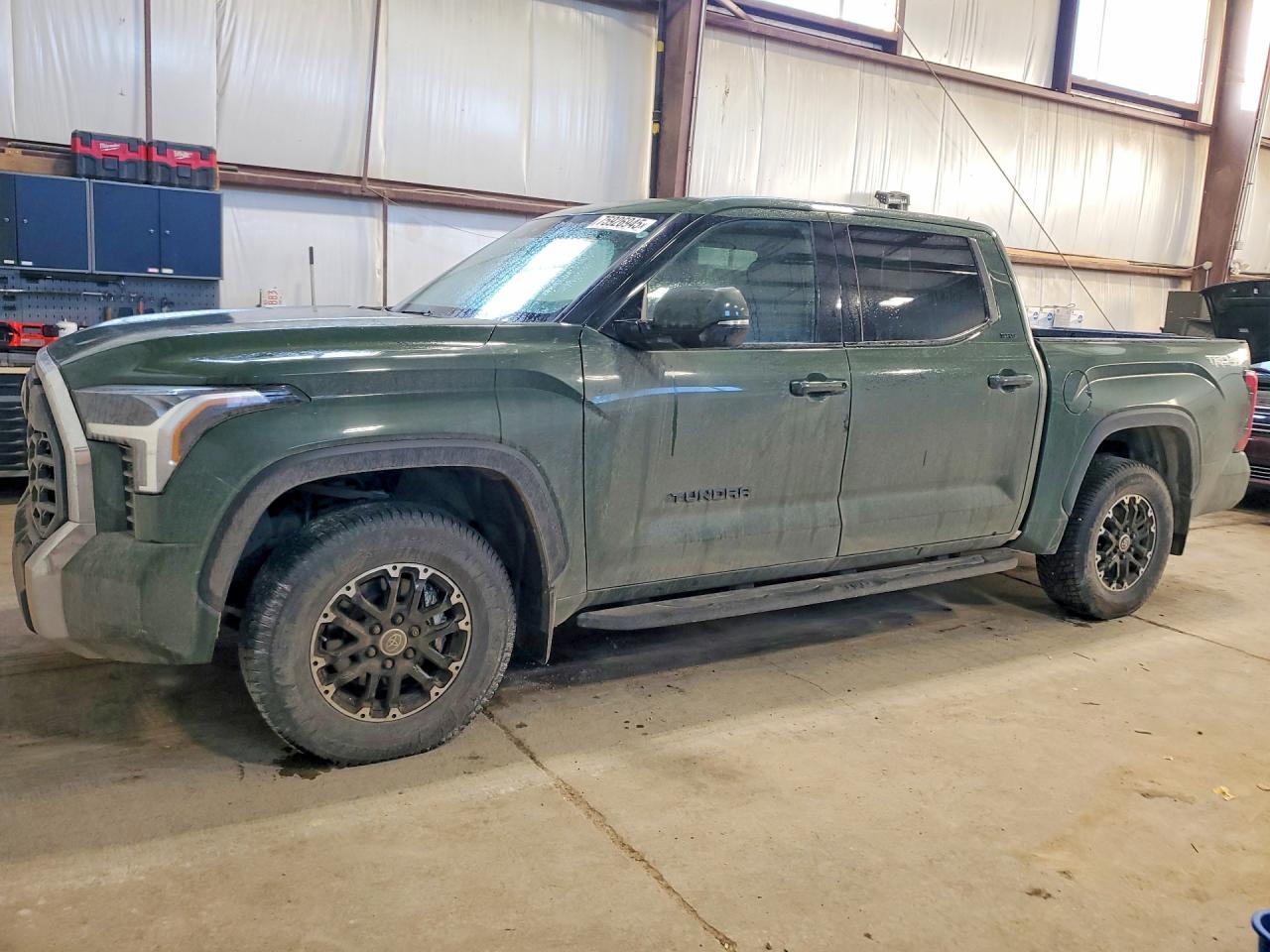 TOYOTA TUNDRA 2022