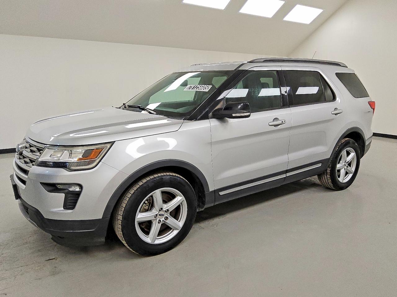 FORD EXPLORER 2018