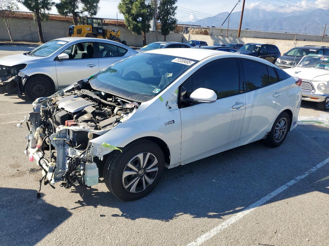 TOYOTA PRIUS PRIME 2017