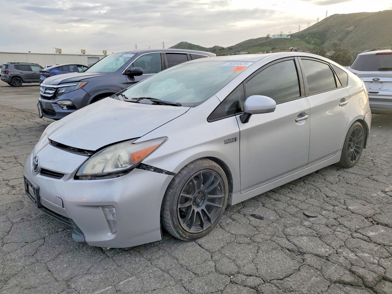 TOYOTA PRIUS PLUG-IN 2014