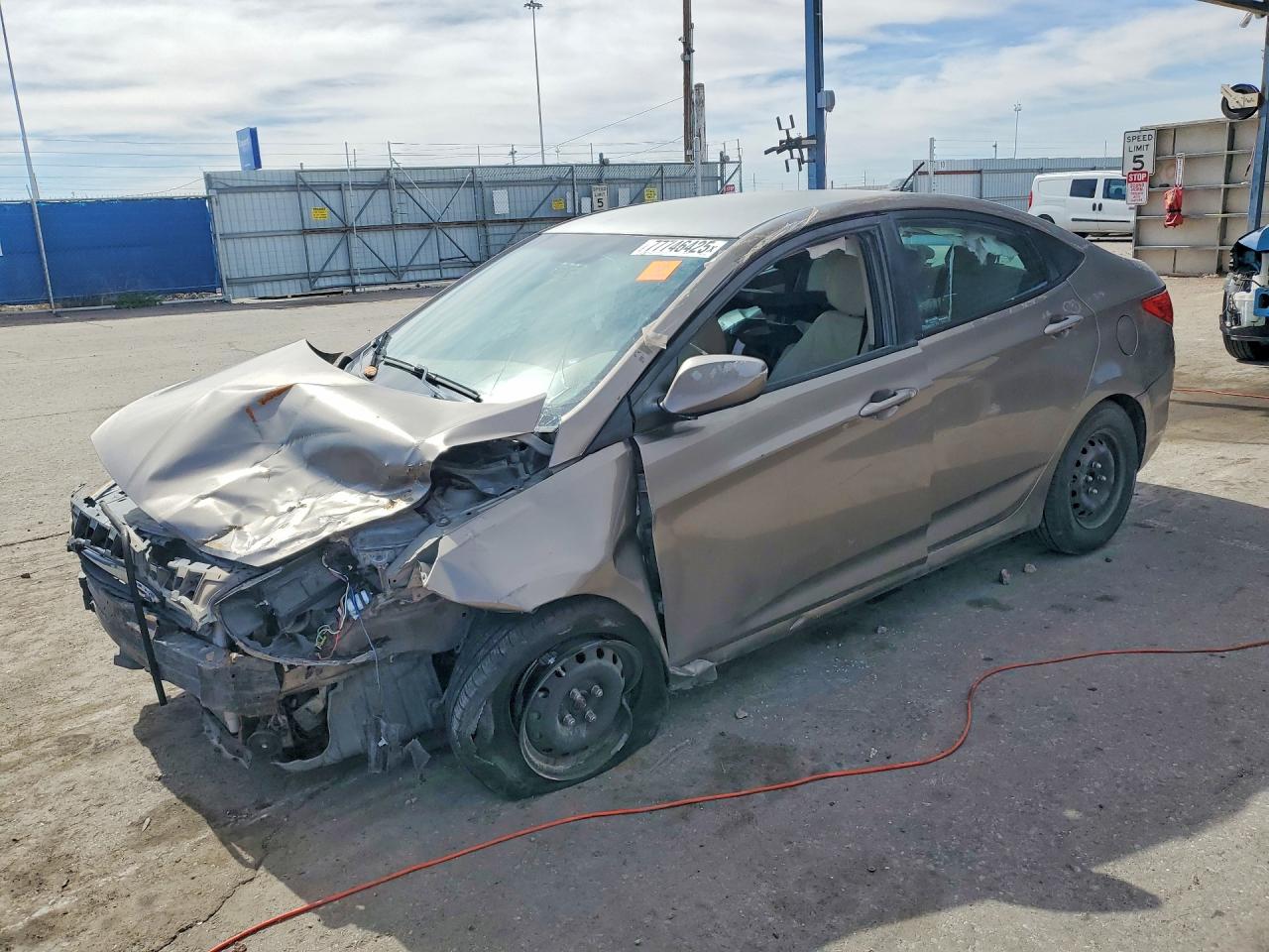 HYUNDAI ACCENT 2013