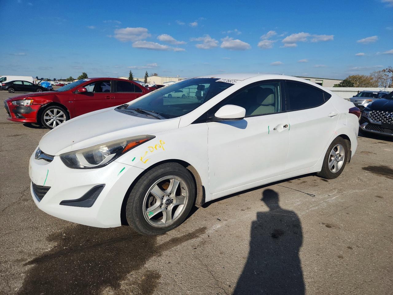 HYUNDAI ELANTRA 2015
