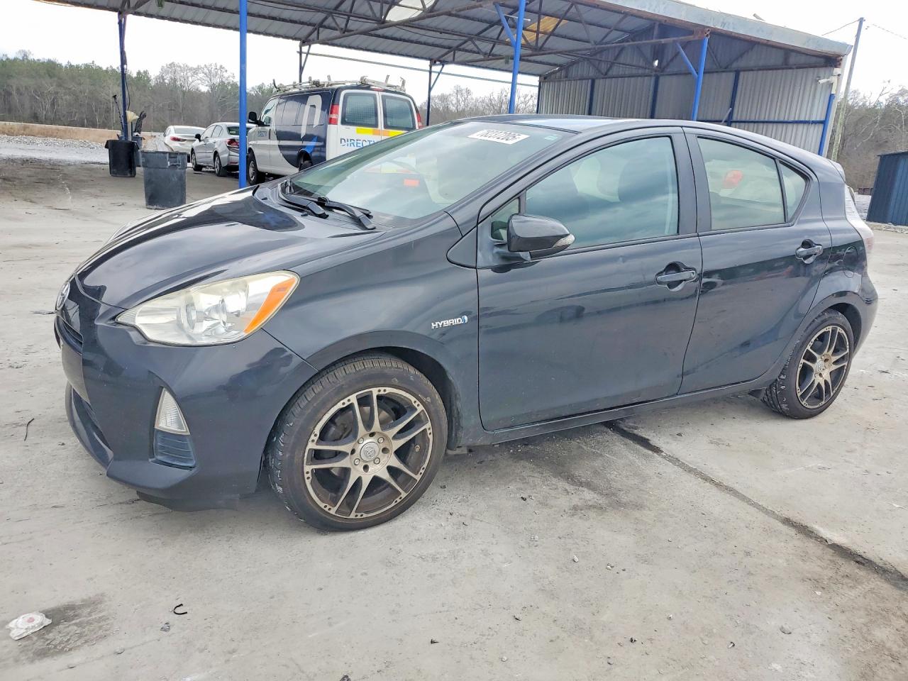 TOYOTA PRIUS C 2014