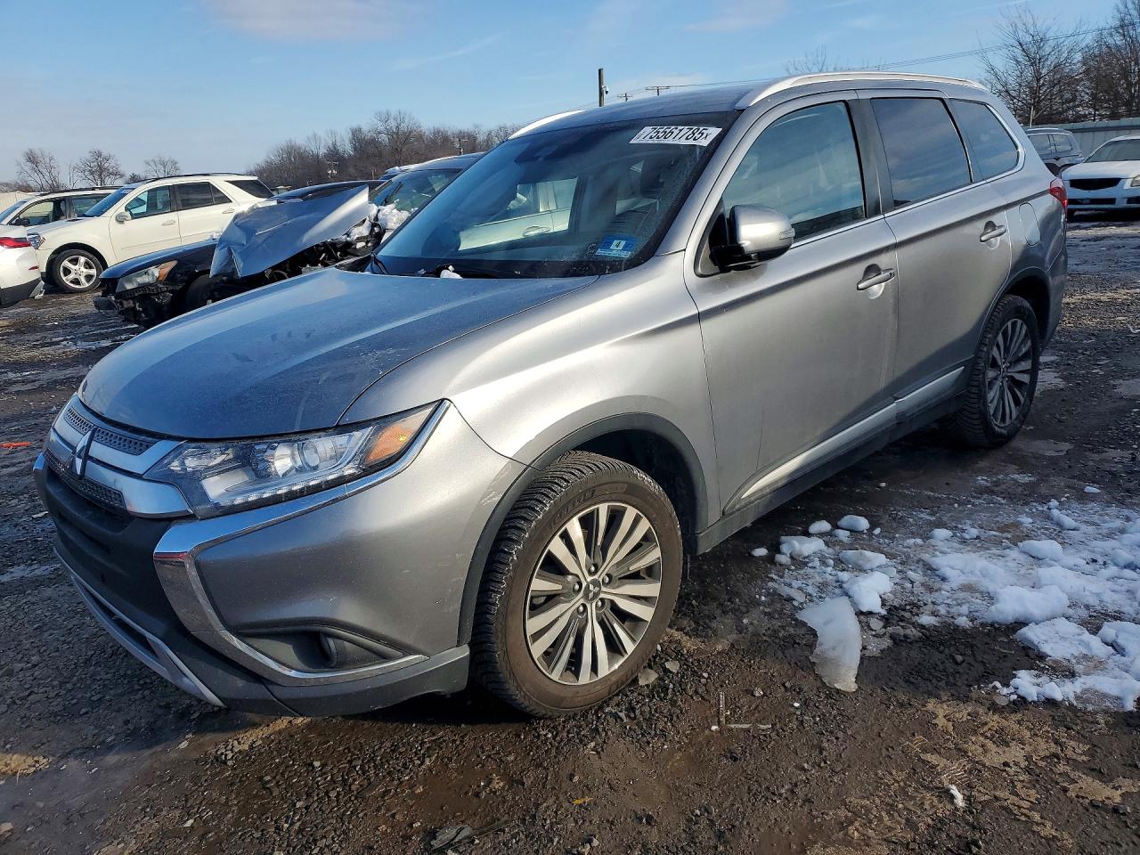 MITSUBISHI OUTLANDER 2020