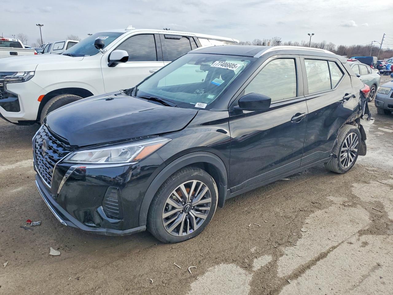 NISSAN KICKS 2024