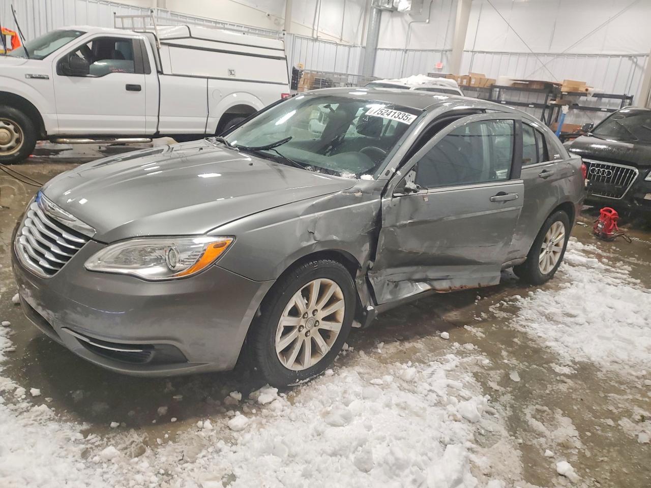 CHRYSLER 200 2012