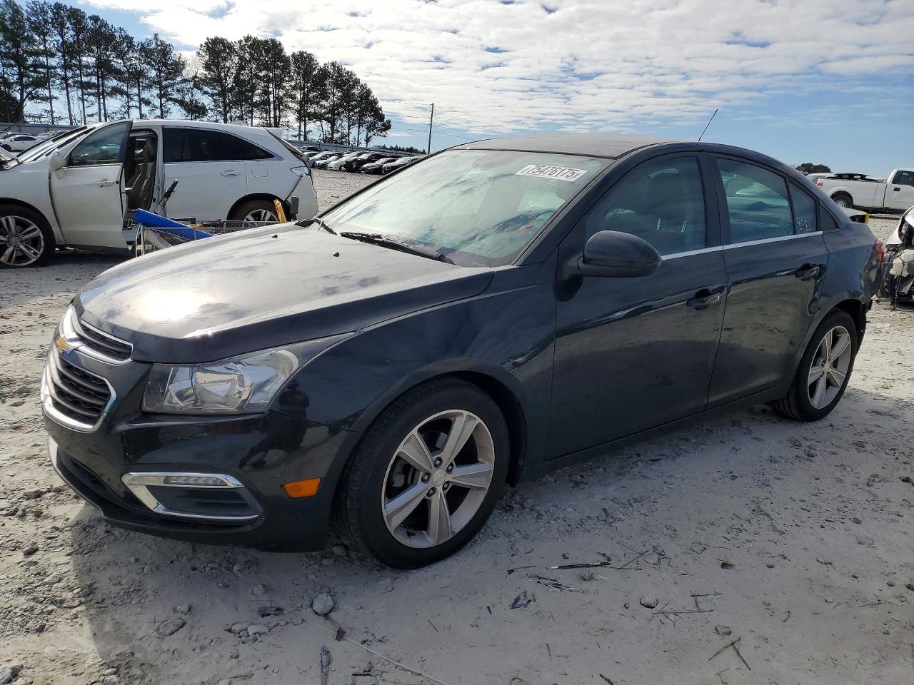 CHEVROLET CRUZE 2015
