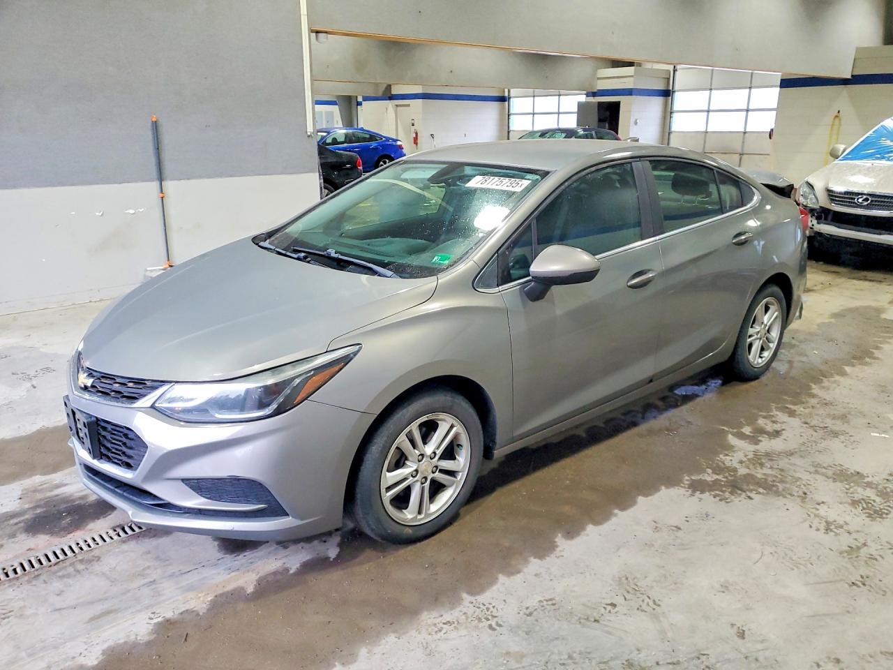 CHEVROLET CRUZE 2017