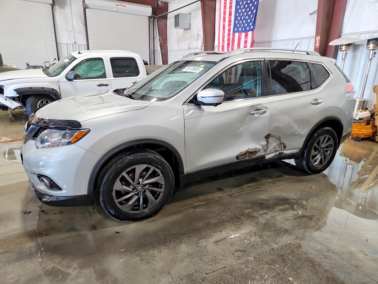 NISSAN ROGUE 2016