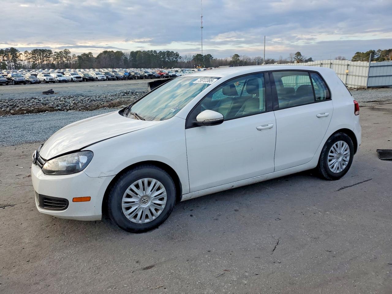 VOLKSWAGEN GOLF 2014