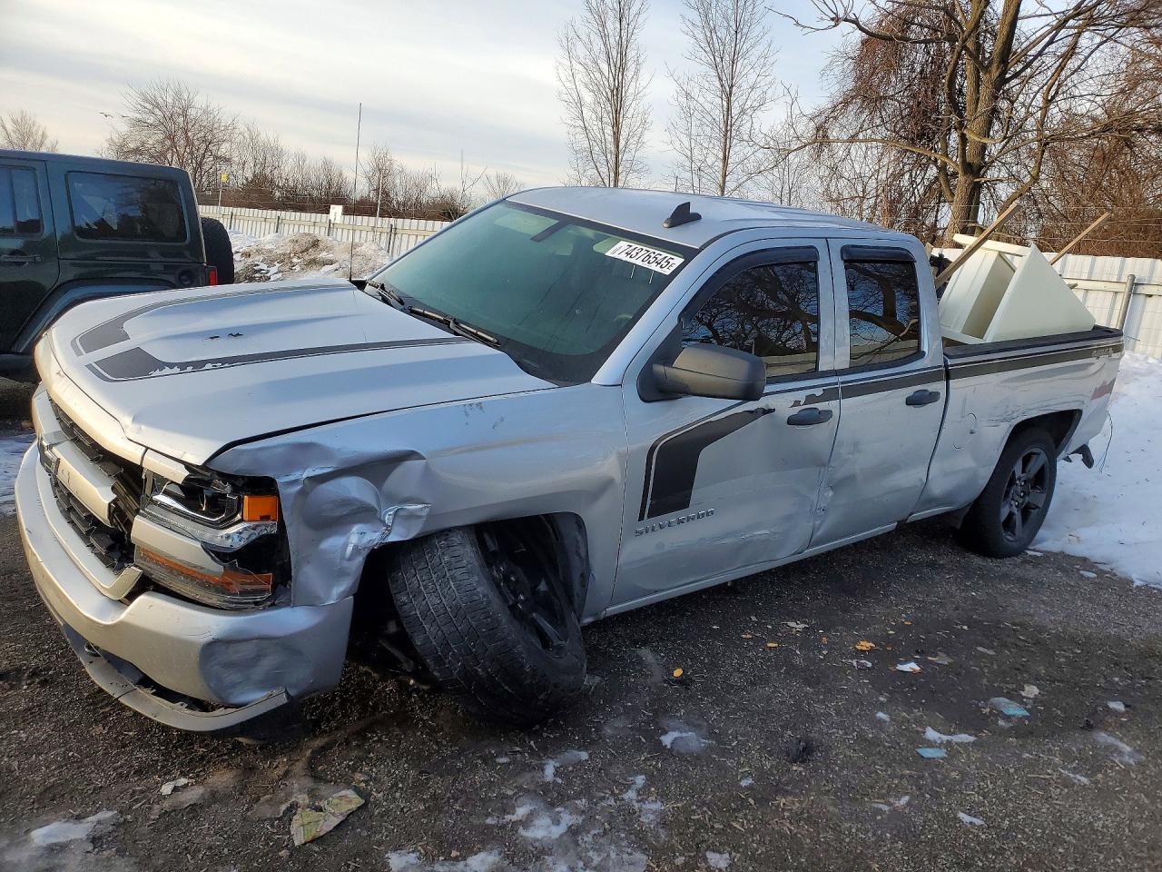 CHEVROLET SILVERADO 2018