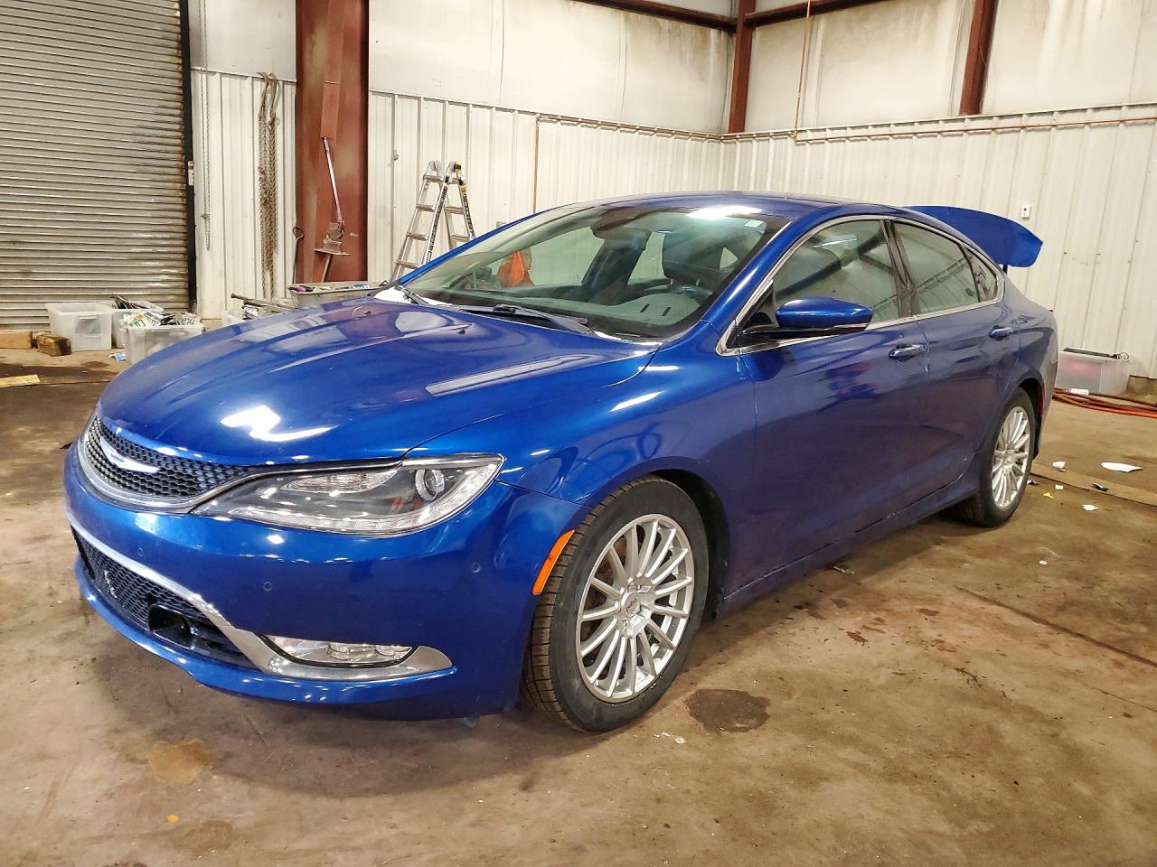 CHRYSLER 200 2015