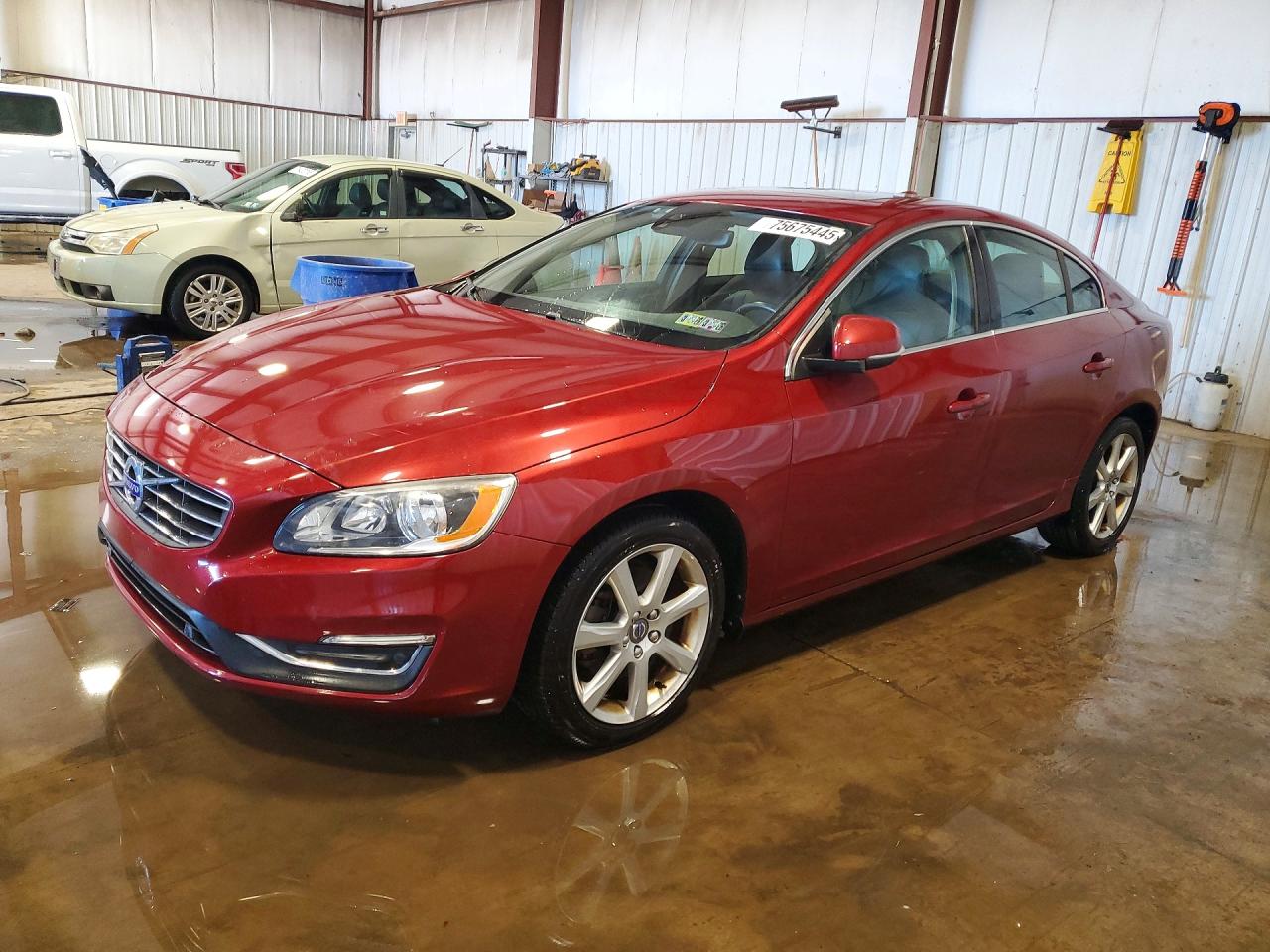 VOLVO S60 2016