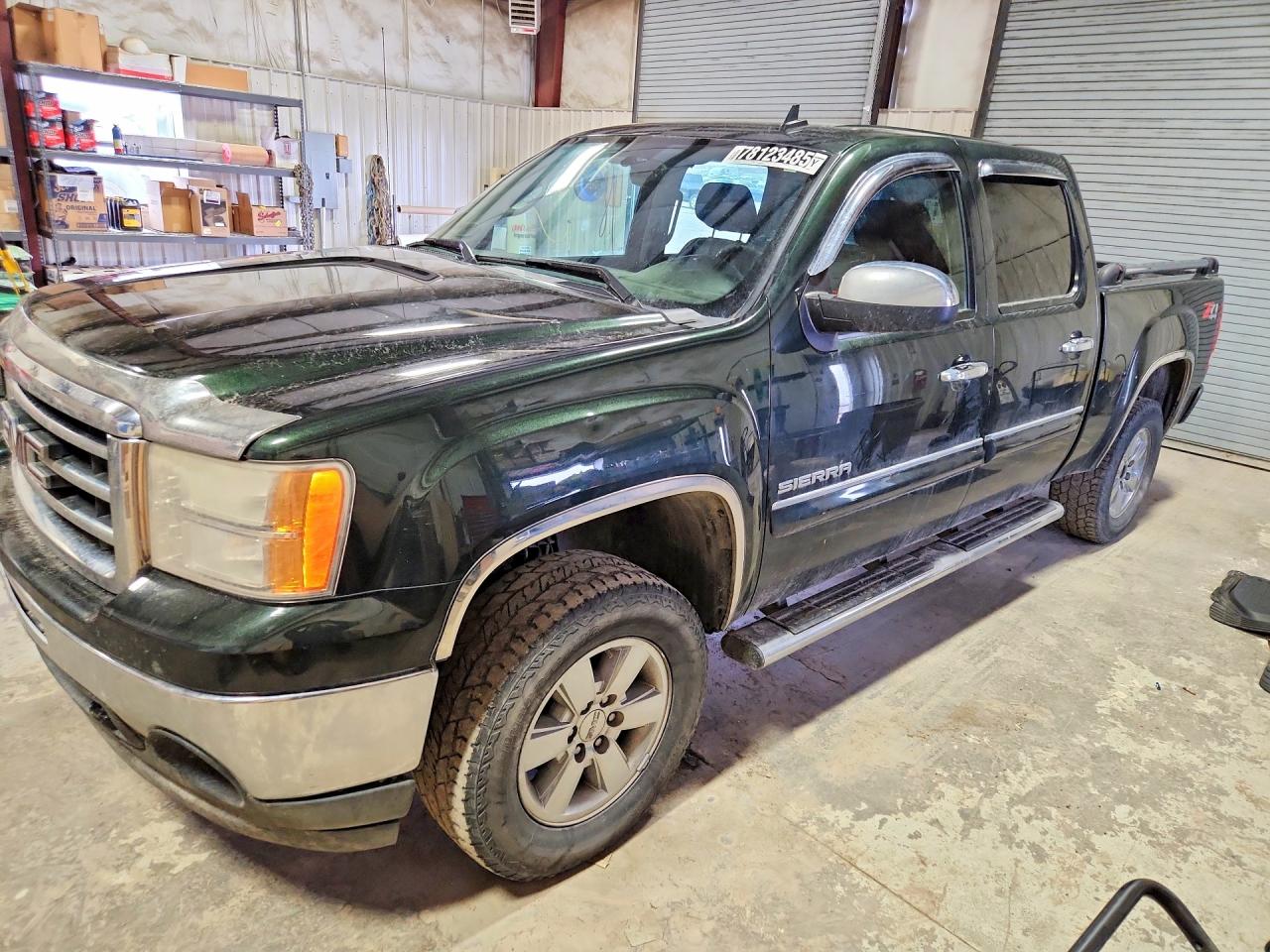 GMC SIERRA 2013