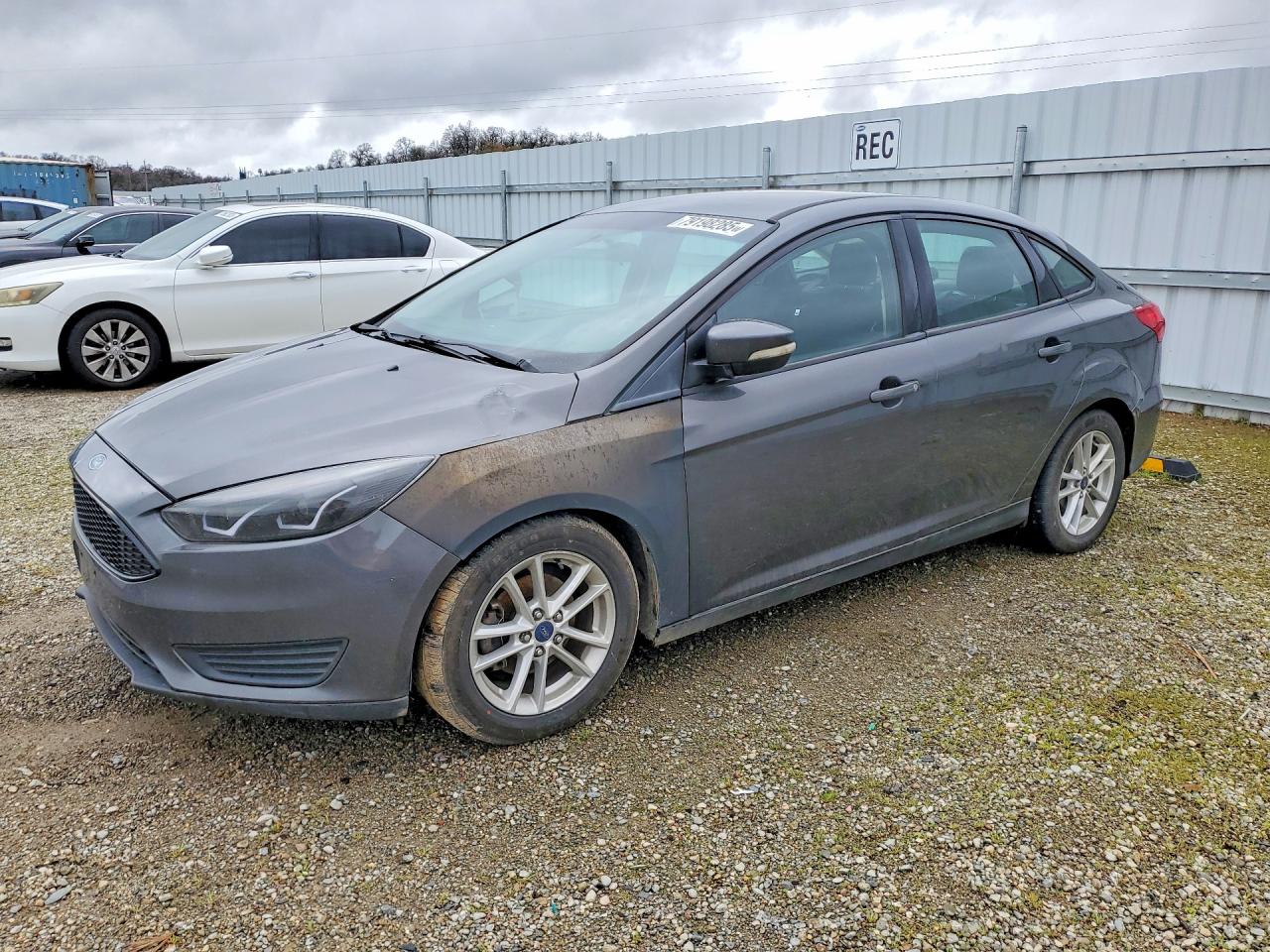 FORD FOCUS 2016