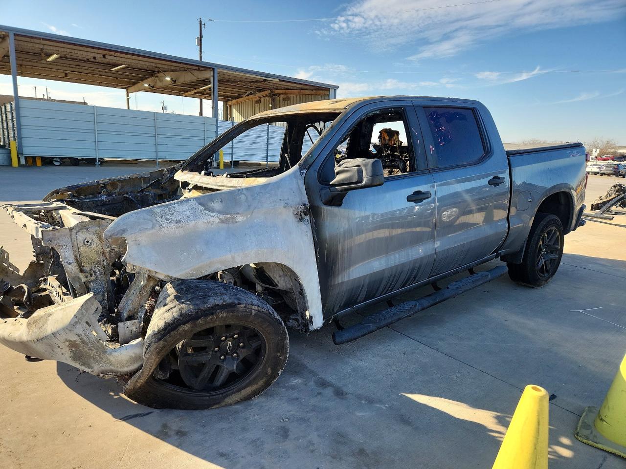 CHEVROLET SILVERADO 2021