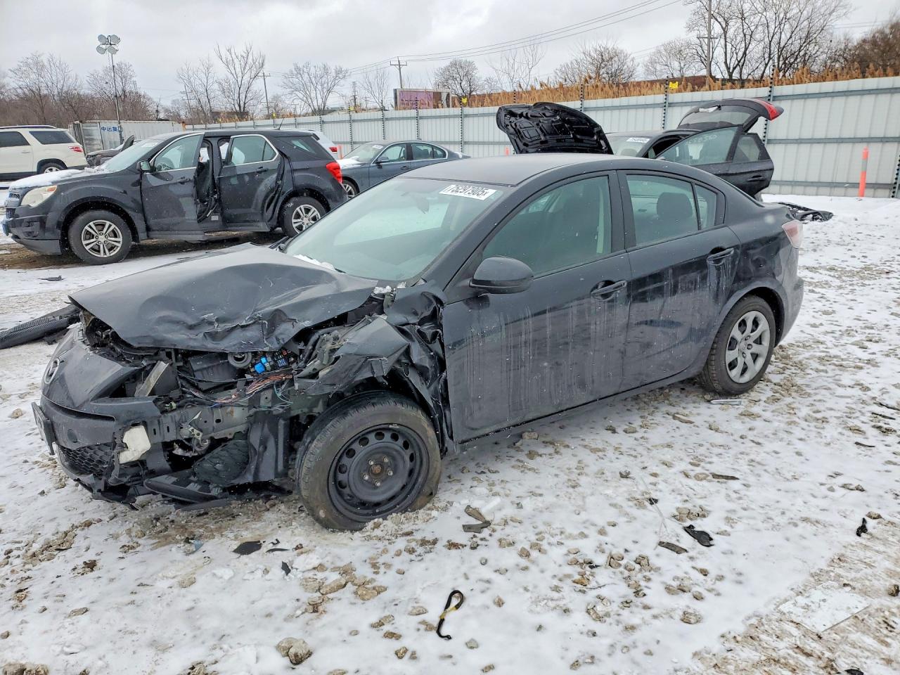 MAZDA 3 2012