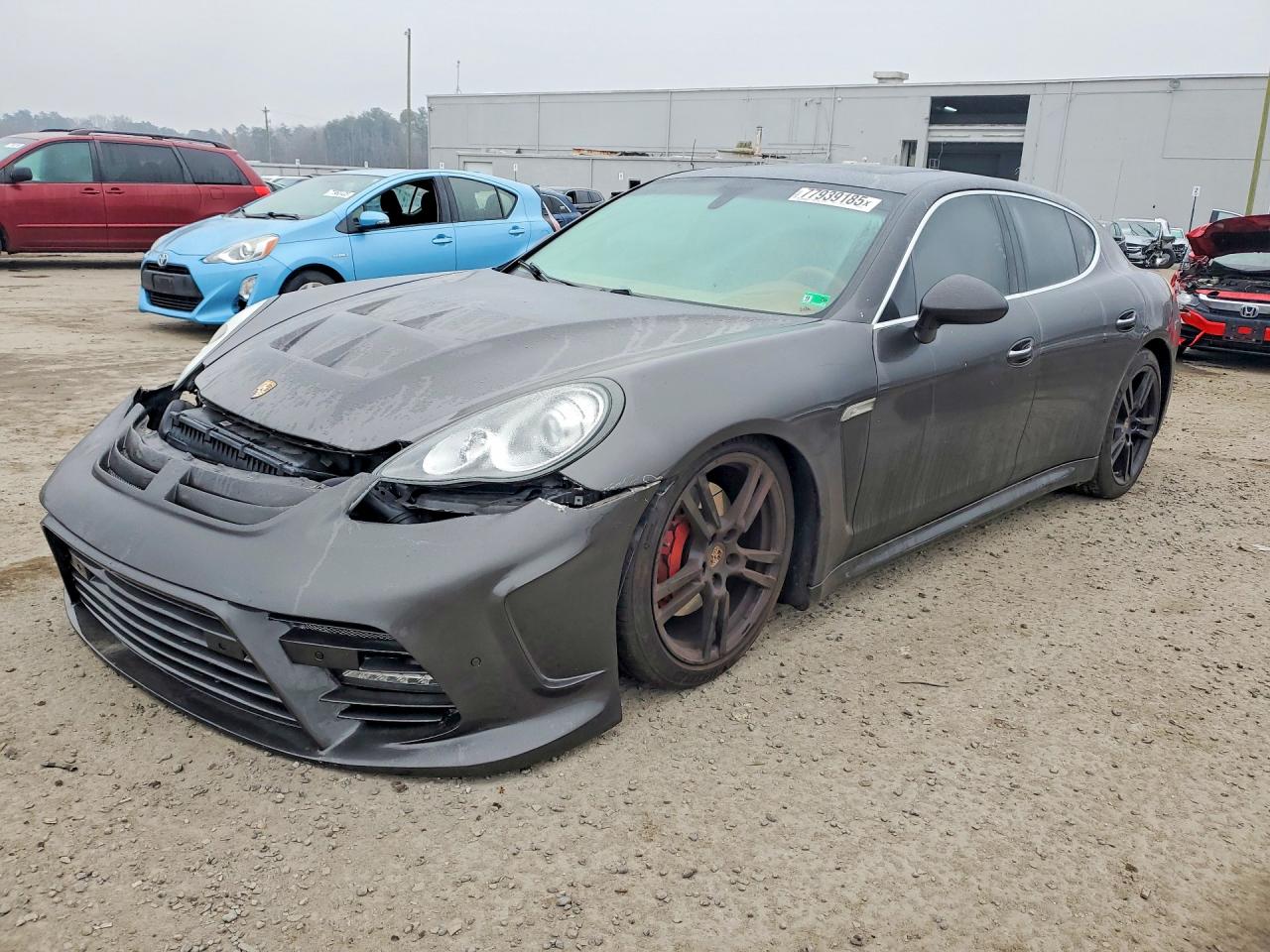 PORSCHE PANAMERA 2012