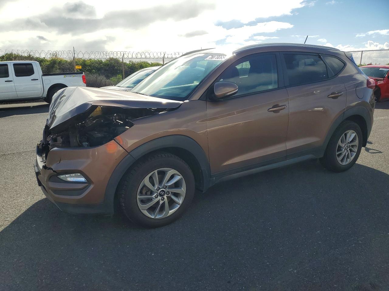 HYUNDAI TUCSON 2016