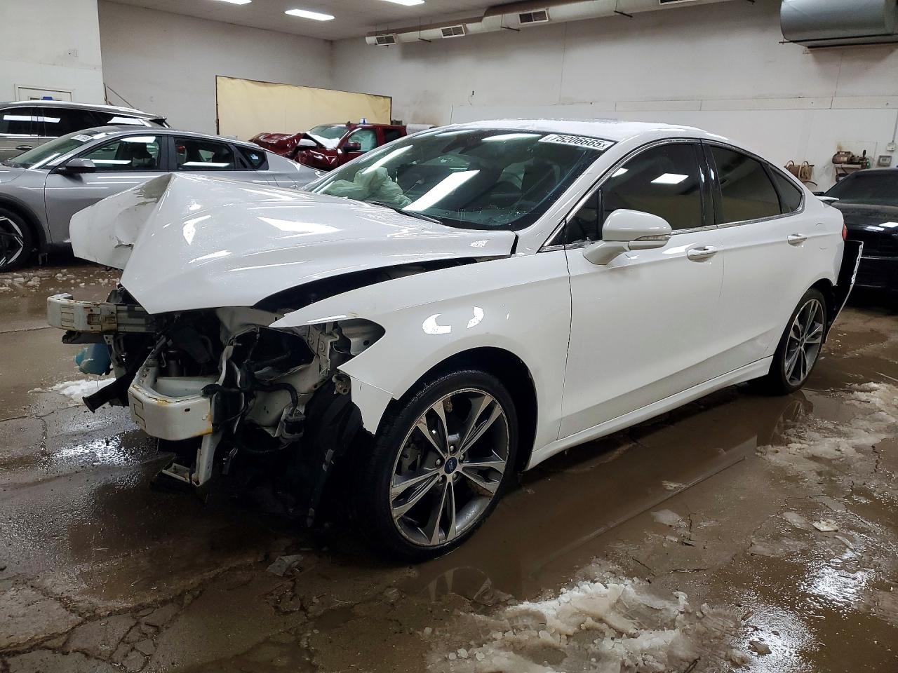 FORD FUSION 2020