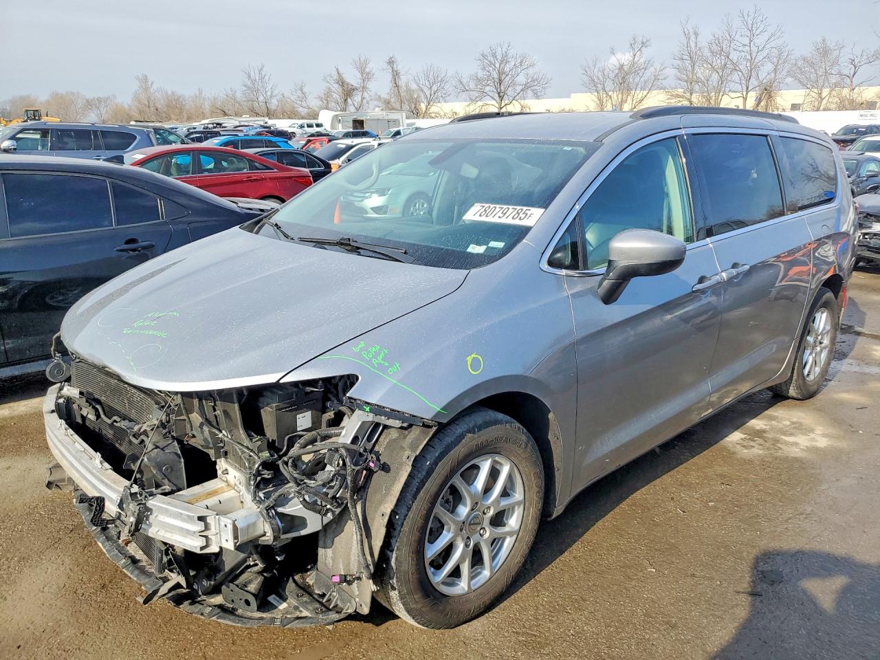 CHRYSLER VOYAGER 2021