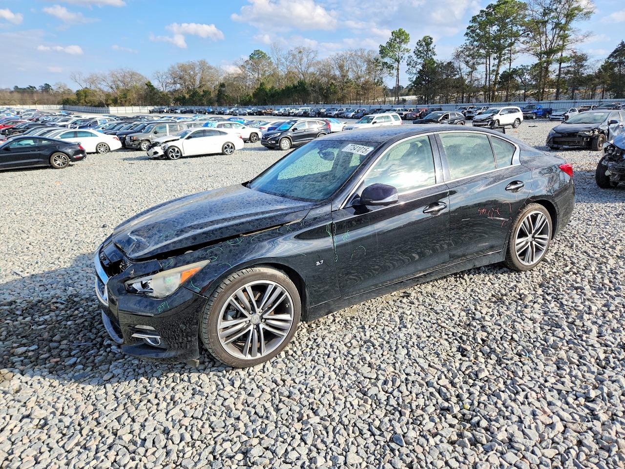 INFINITI Q50 2014