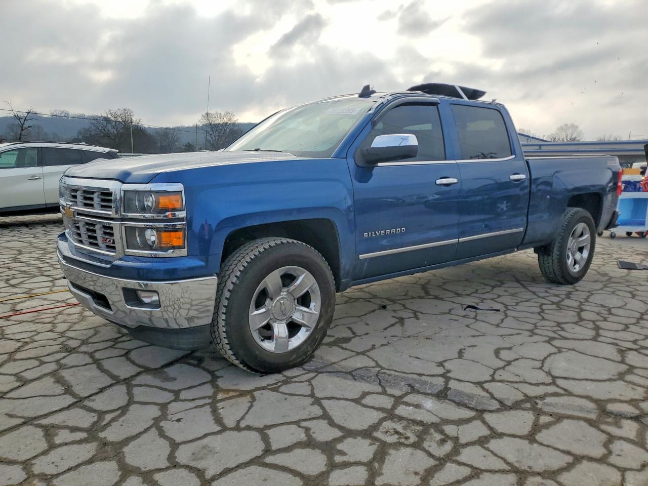 CHEVROLET SILVERADO 2015
