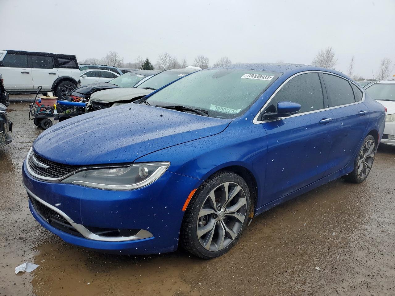 CHRYSLER 200 2016