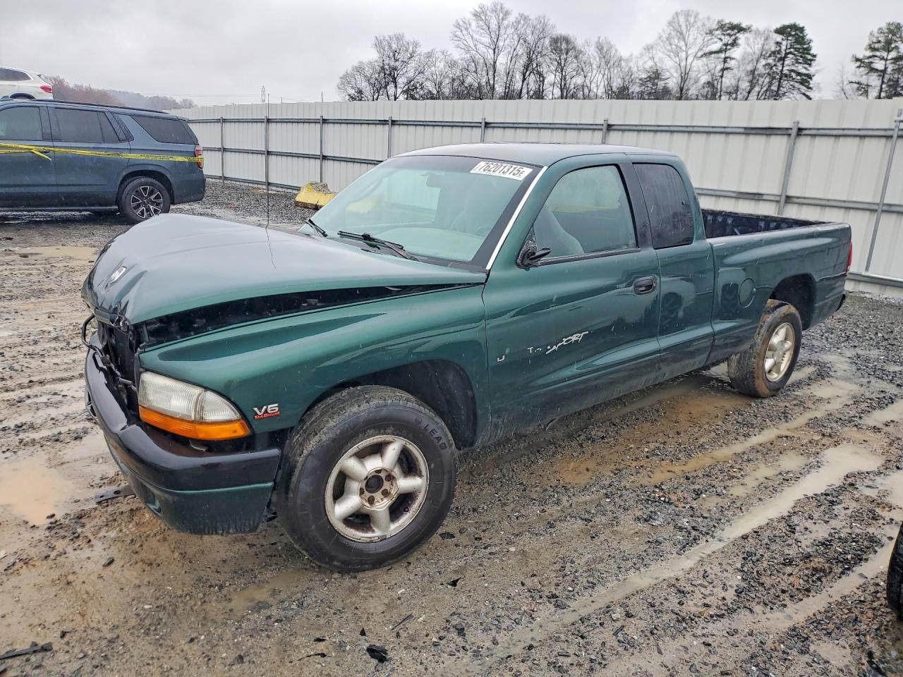 DODGE DAKOTA 2000