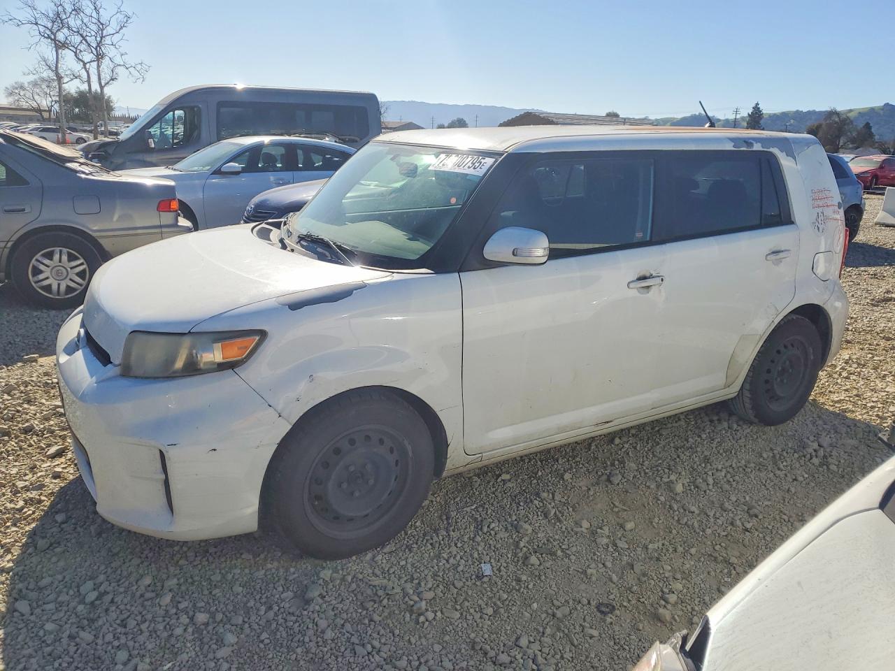 TOYOTA SCION XB 2012