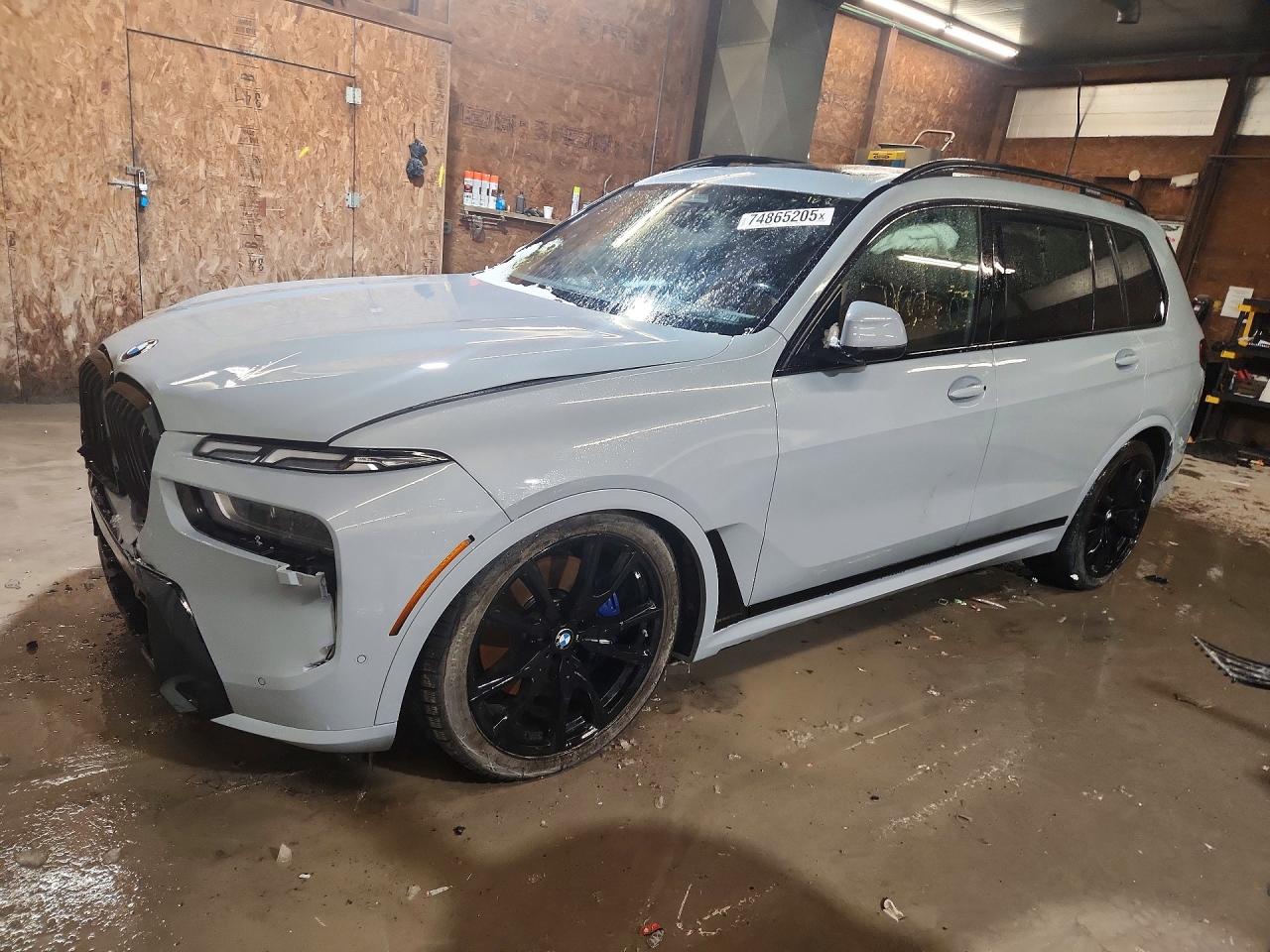 BMW X7 2023
