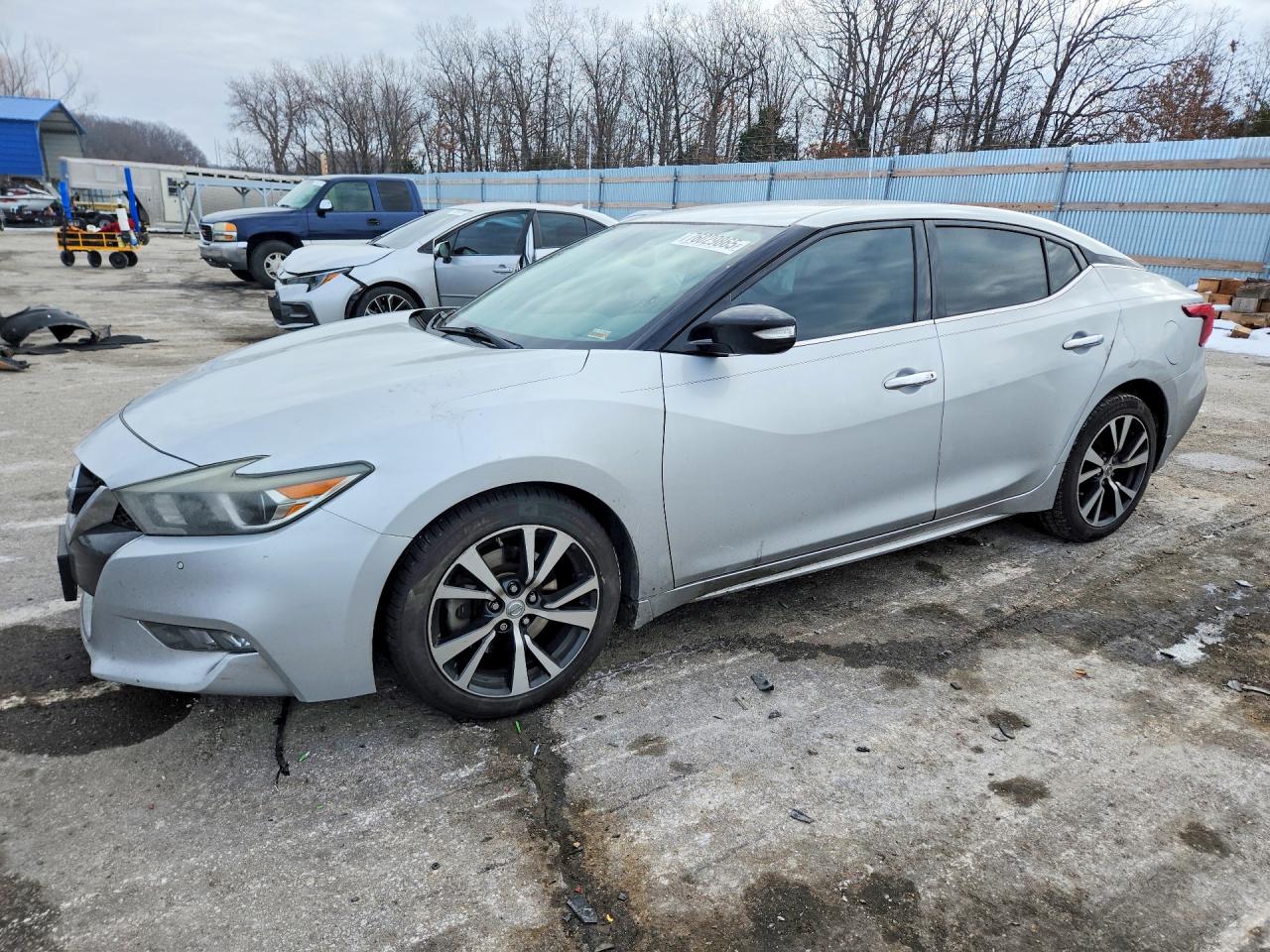 NISSAN MAXIMA 2017