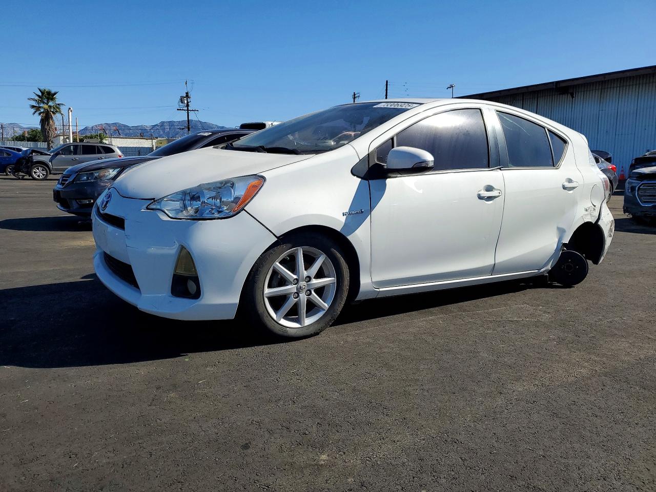 TOYOTA PRIUS C 2012