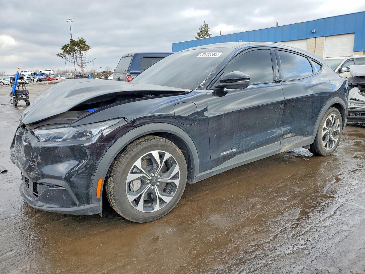 FORD MUSTANG MACH-E 2025