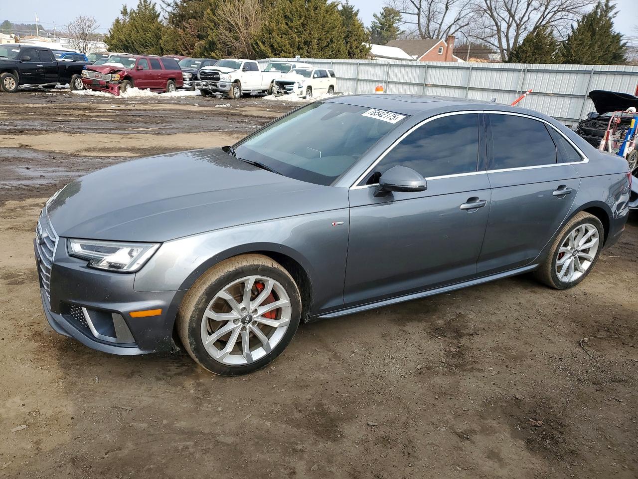 AUDI A4 2019