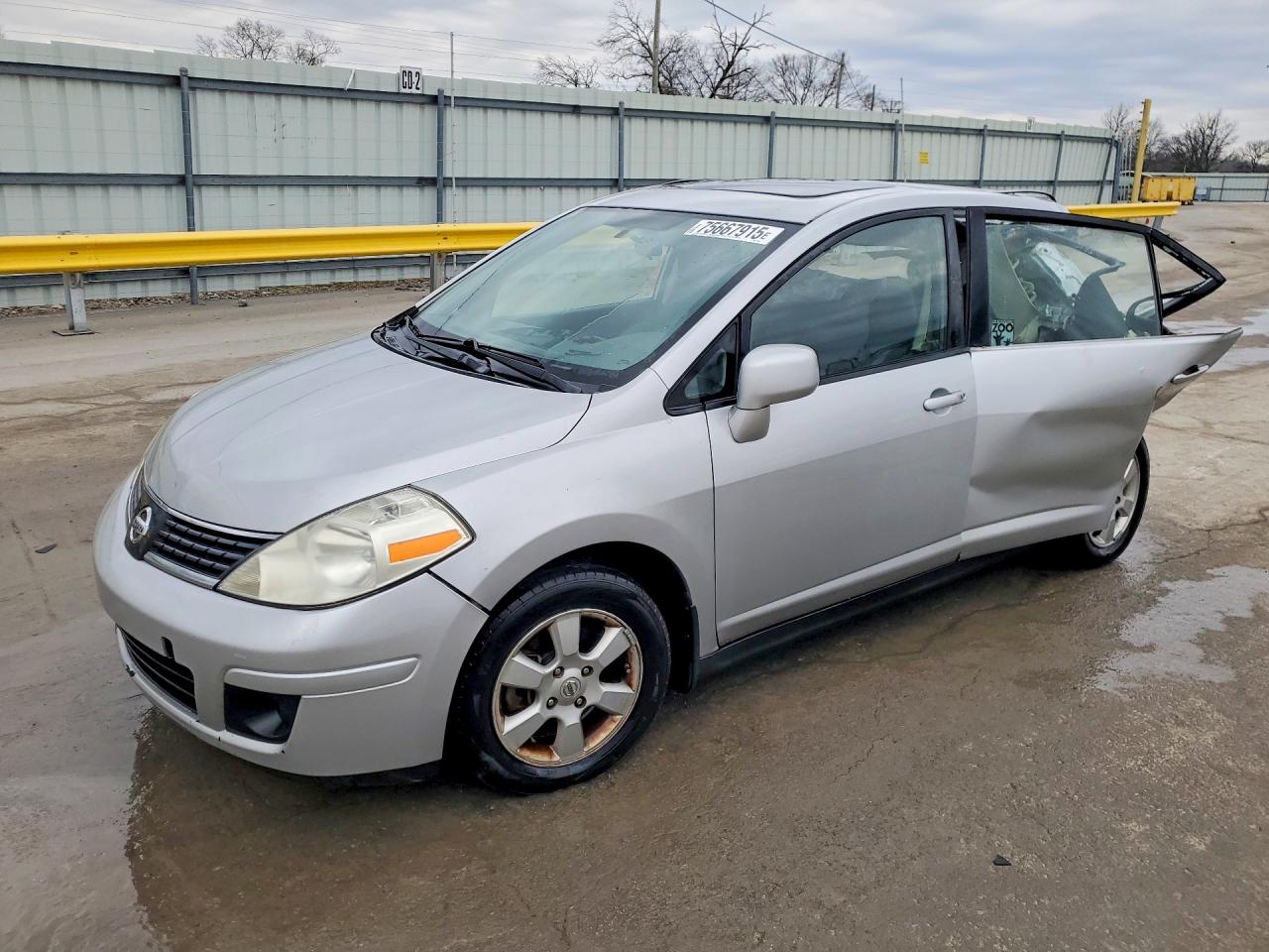 NISSAN VERSA 2009