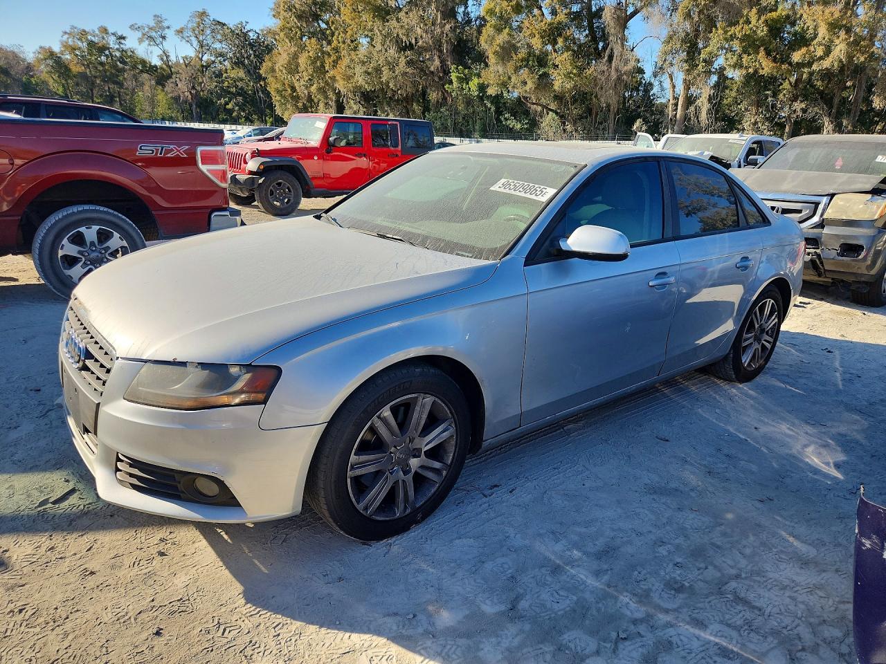 AUDI A4 2011