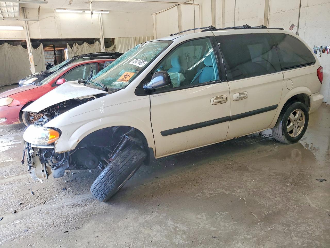 DODGE CARAVAN 2005