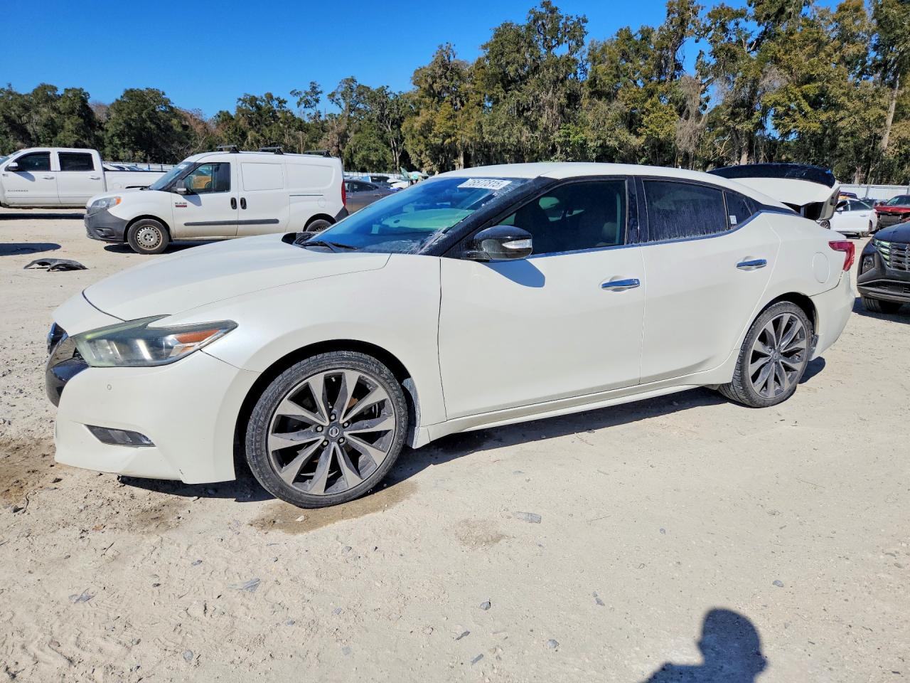 NISSAN MAXIMA 2016