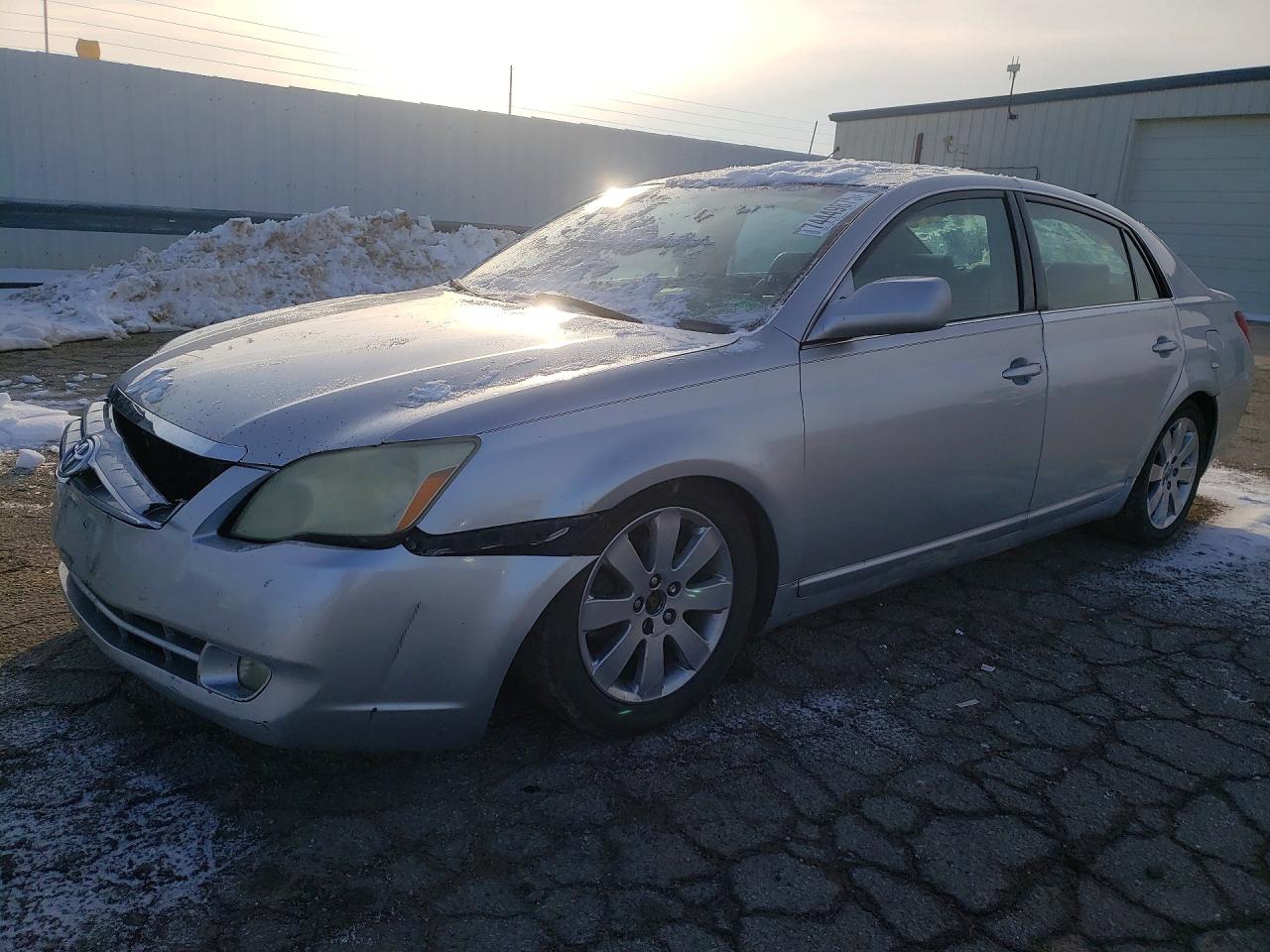 TOYOTA AVALON 2005