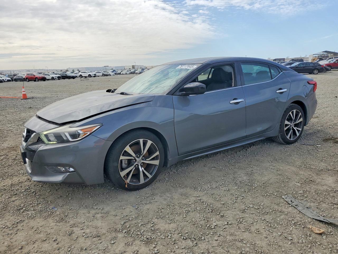 NISSAN MAXIMA 2017