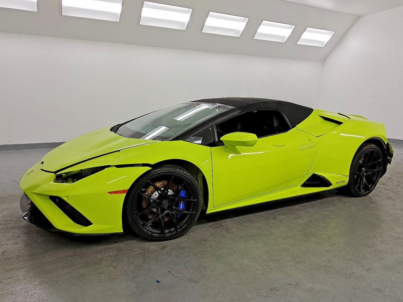 LAMBORGHINI HURACAN 2022