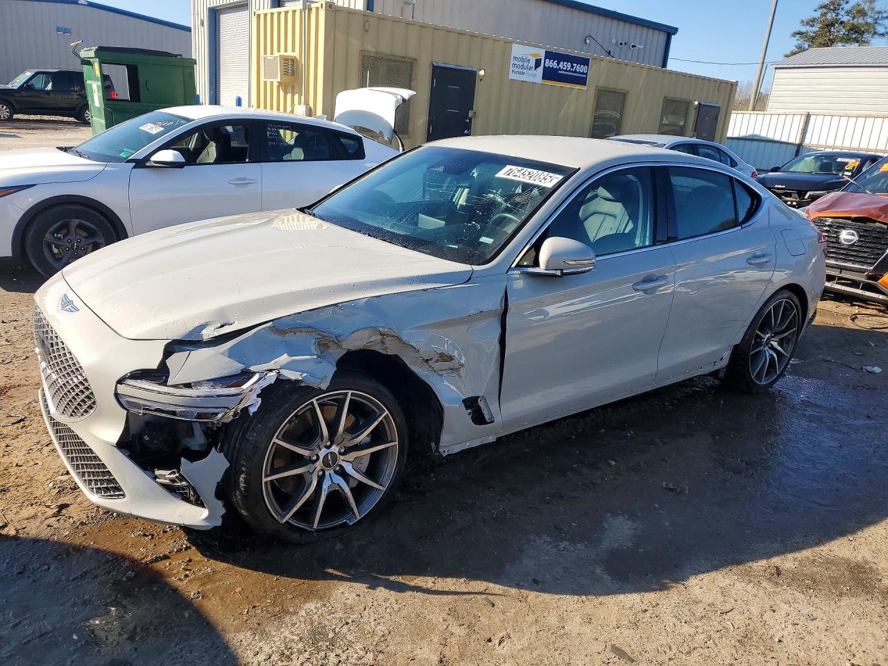 GENESIS G70 BASE 2025