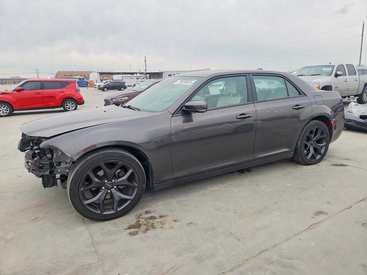CHRYSLER 300 2021
