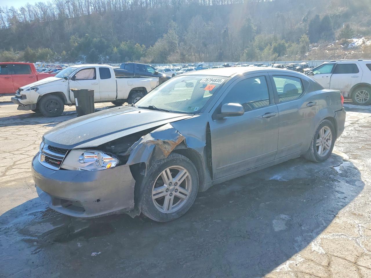 DODGE AVENGER 2013