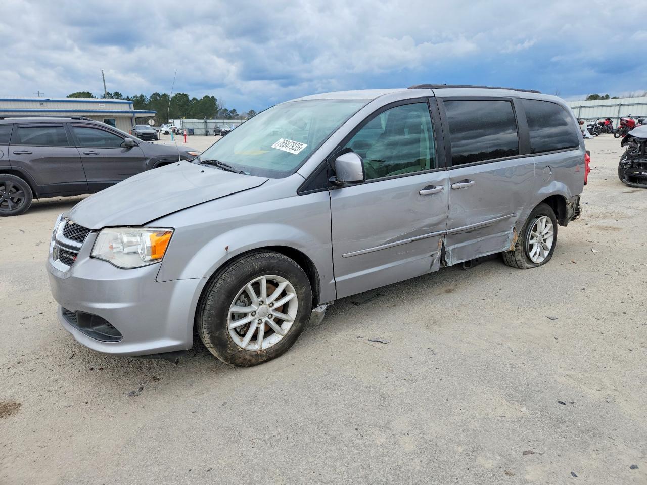 DODGE GRAND CARAVAN 2016