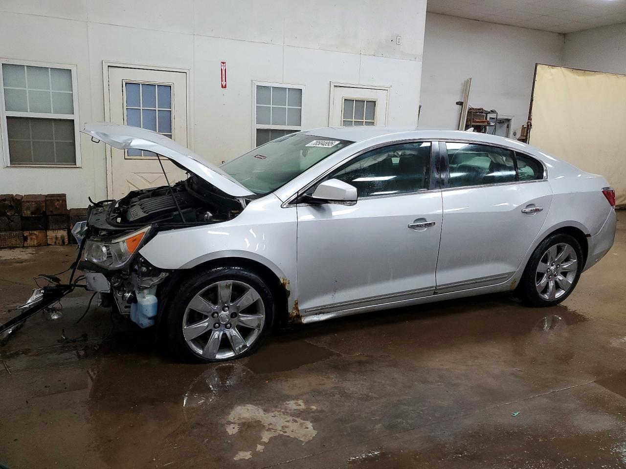BUICK LACROSSE 2011