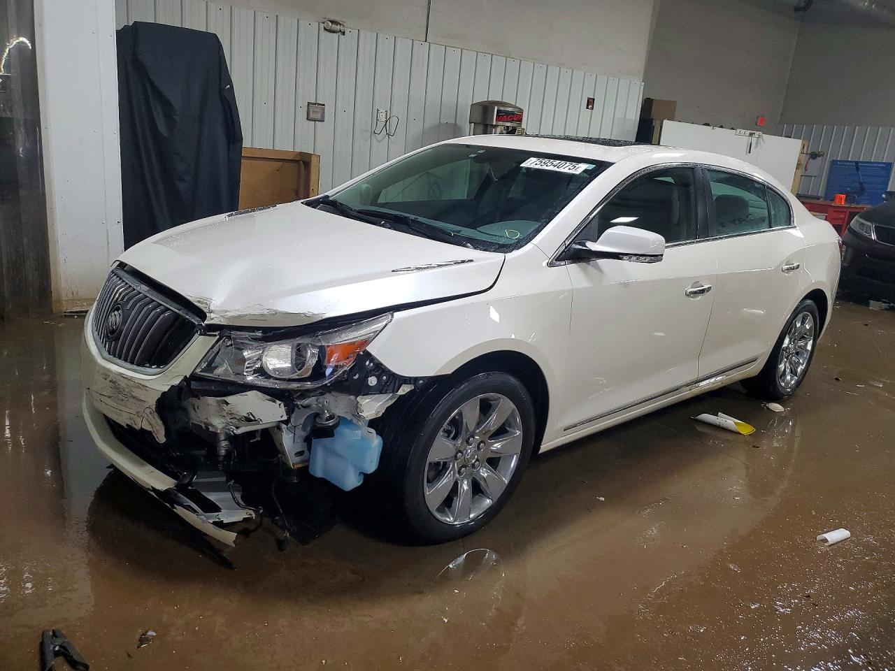 BUICK LACROSSE 2013
